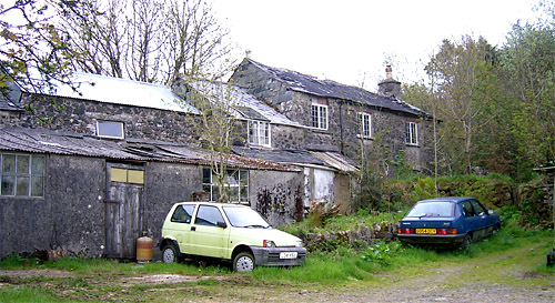 Image Robert Geake and Mary (nee Arscott) lived at Wapsworthy near Peter Tavy